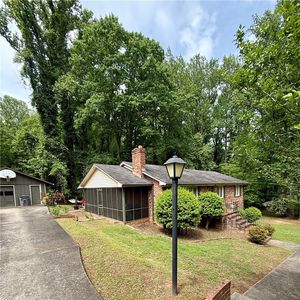 7 River Oaks Dr