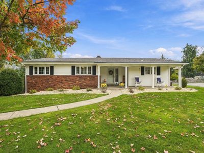 3479 Macarthur Dr