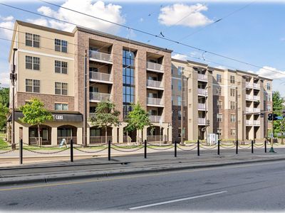 2900 University Ave SE APT 208