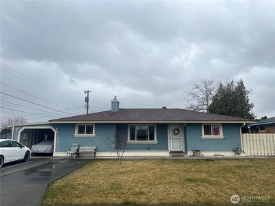 222 S 8th Ave.