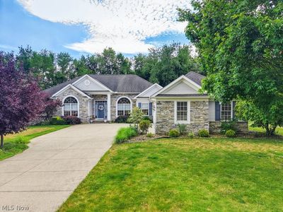 2211 Meadowsweet Ln