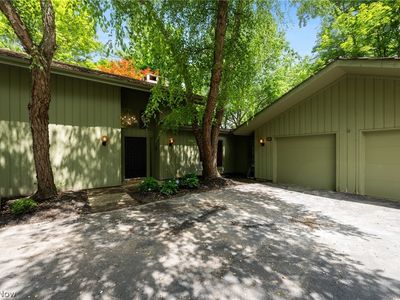 550 Russet Woods Ln #25