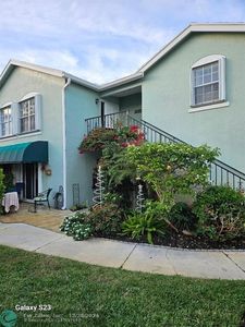 557 Waterside Dr UNIT 557