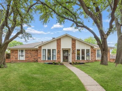 1709 Columbia Dr