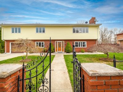 35 Reservoir Rd