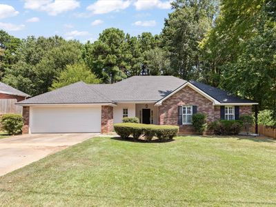 156 Oakridge Ln