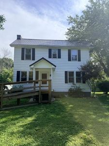 708 Fairview Ave