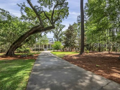 51 Rose Hill Dr