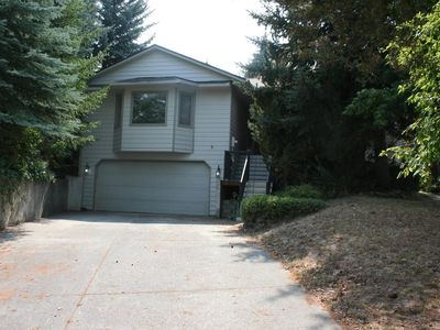 835 SE Lori Ct