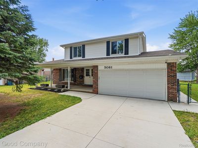 5081 Abington Dr