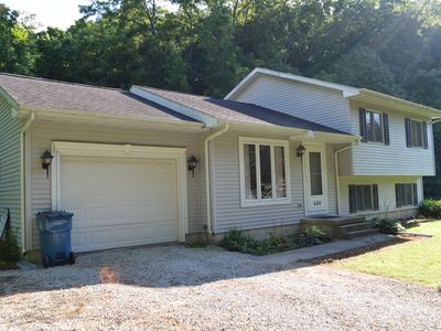 435 Public St