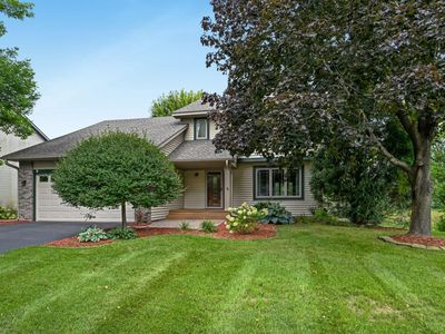 8400 W Lake Dr