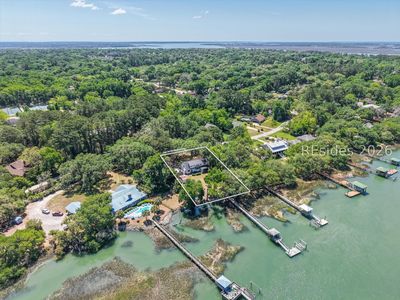 12 Riverfront Pl