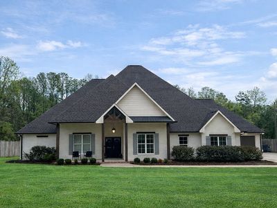 607 Arrowhead Vlg