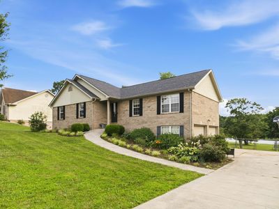 Property at 616 Woodview Dr, Somerset, KY