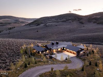 5851 N Shooting Star Cir