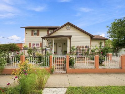 1402 Fairfield Ave