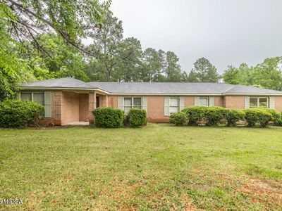 5059 Idleway Dr