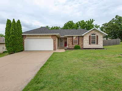 1105 W Scenic Hills Drive