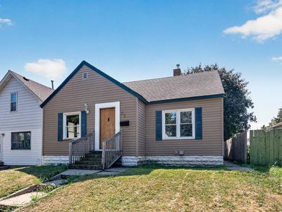 32 Maryland Ave E