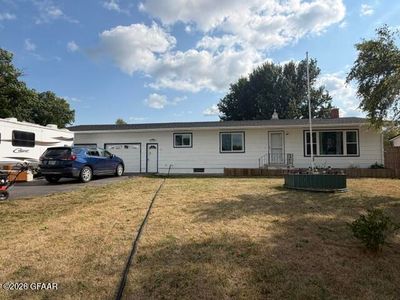 403 Parke Ave