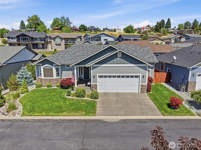 404 Ridgewood Drive