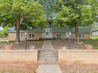 3830 Canyon Lake Dr