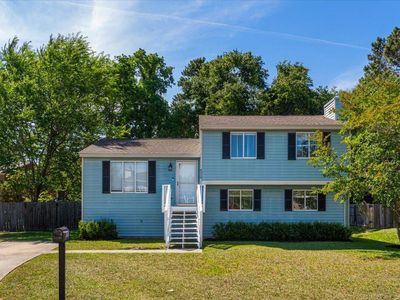4950 Amberwood Ln