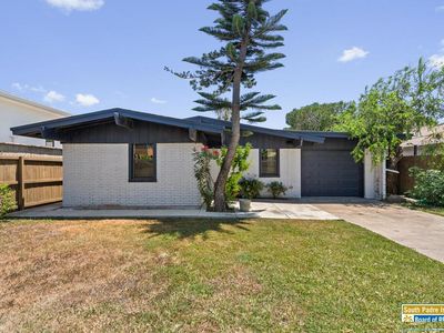 Property at 718 N Yturria St, Port Isabel, TX
