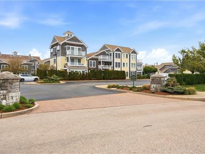 20 Narragansett Ave Unit 210