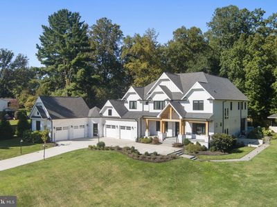 608 Walker Rd