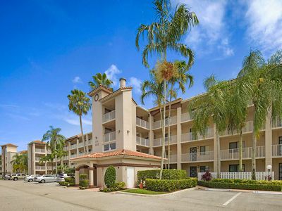 6037 Pointe Regal Circle #403