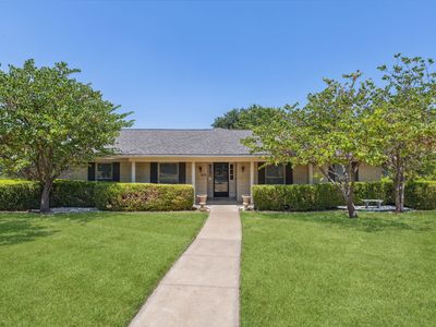 1615 Marquette Dr
