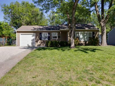 808 Madeline Ln
