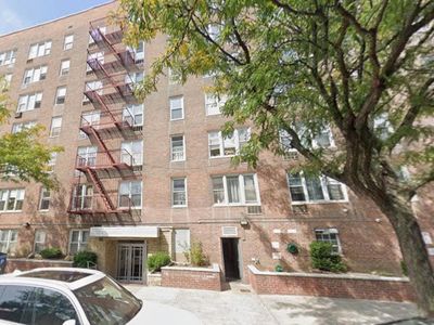 1332 Metropolitan Avenue #6A