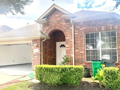 6826 Chester Oak Dr