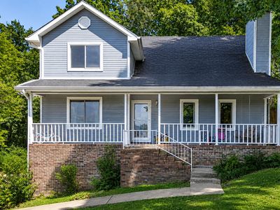 7718 Sandalwood Heights Dr