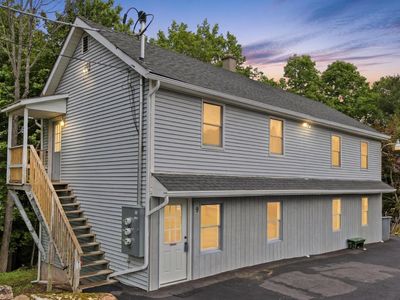 9 E Shore Ln