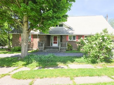 7084 N Street Rd