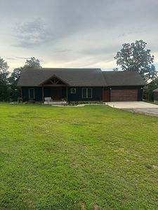 33 River Ridge Ln