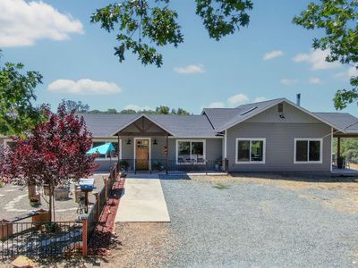 13333 Pioneer Dr