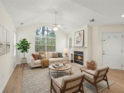 3758 Vineyards Lake Cir NW #8