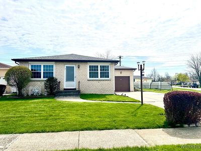 1 Helenbrook Ln