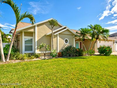 404 Lighthouse Landing St