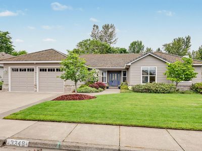 3348 Creek View Dr