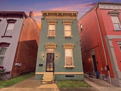 Property at 28 W 10th St, Newport, KY