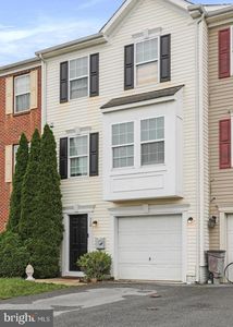 714 Prentiss Point Pkwy