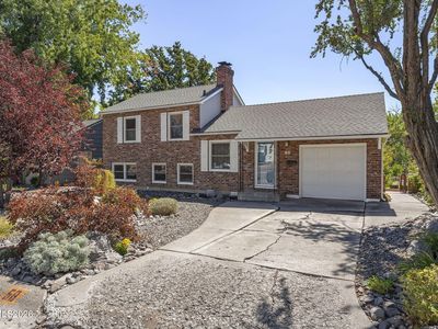 68 Sunnyside Dr