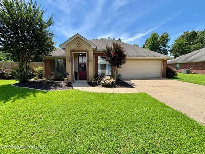 555 Oak Park Cir