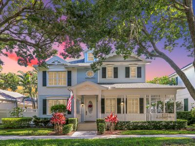 329 Sweet Bay Circle